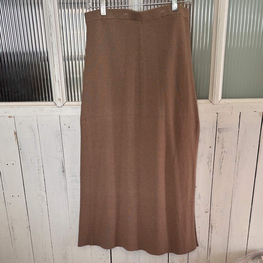W by Worth Elegant Brown Maxi Skirt
